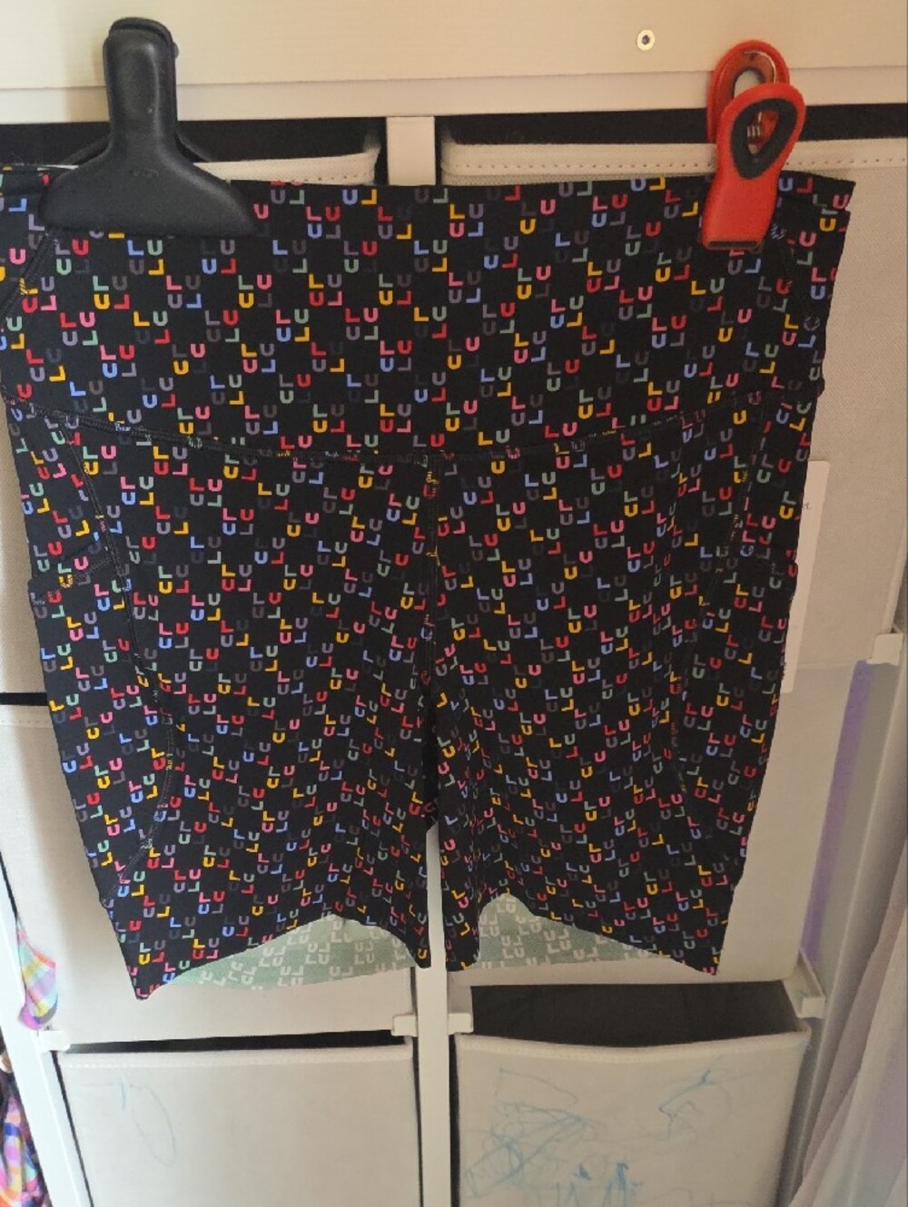 Fast and Free HR Short 6" Pockets - Black with Rainbow Logo Print - Picture 3 of 9